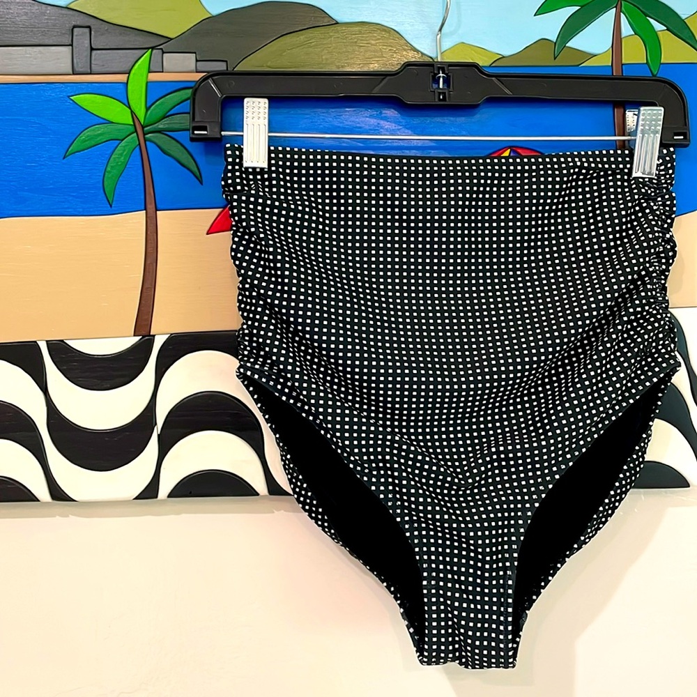 Albion Ruched Hogh Waisted bottoms size S